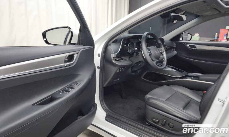 Hyundai Grandeur 2.5