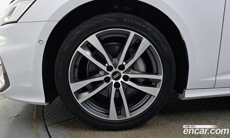 Audi A6 45 TFSI Quattro Premium