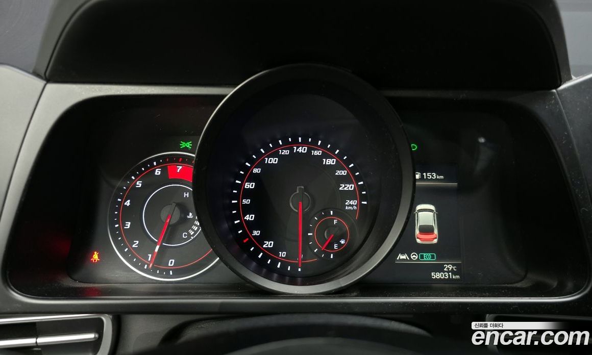 Hyundai Avante 1.6