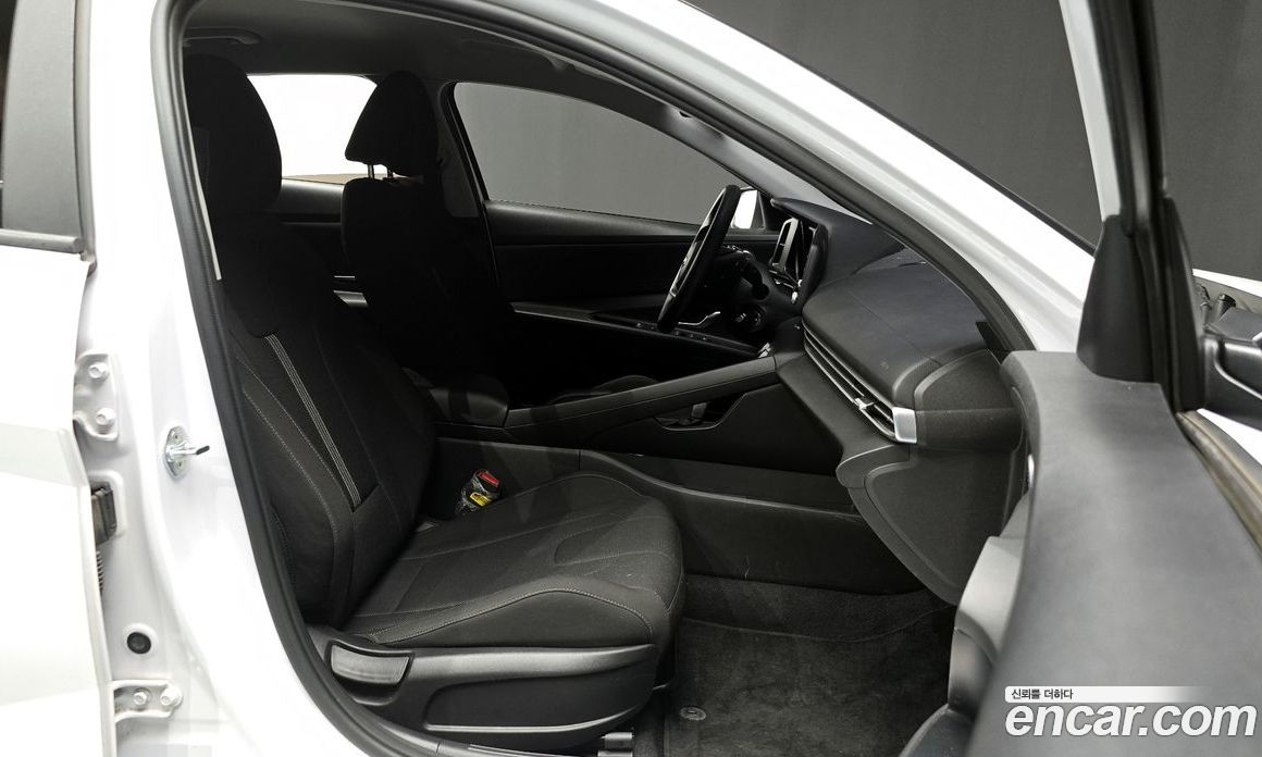 Hyundai Avante 1.6