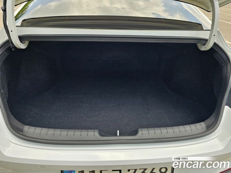 Hyundai Avante 1.6