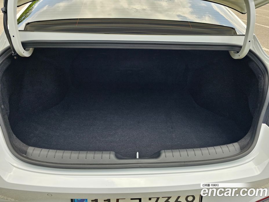 Hyundai Avante 1.6