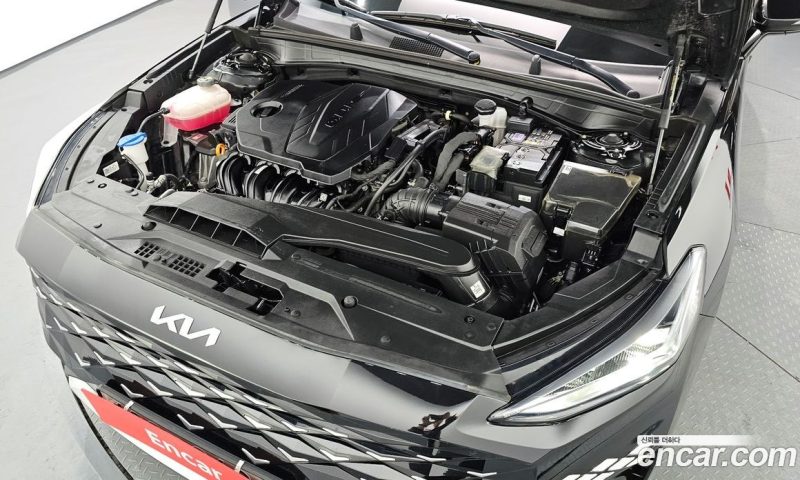 Kia K8 2.5 Gasoline 2WD