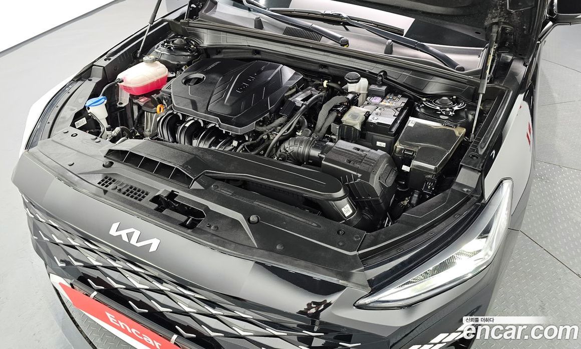Kia K8 2.5 Gasoline 2WD