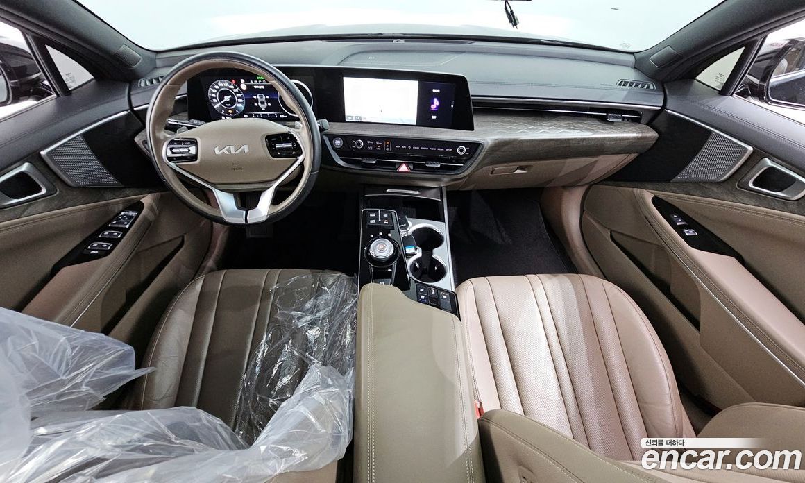 Kia K8 2.5 Gasoline 2WD