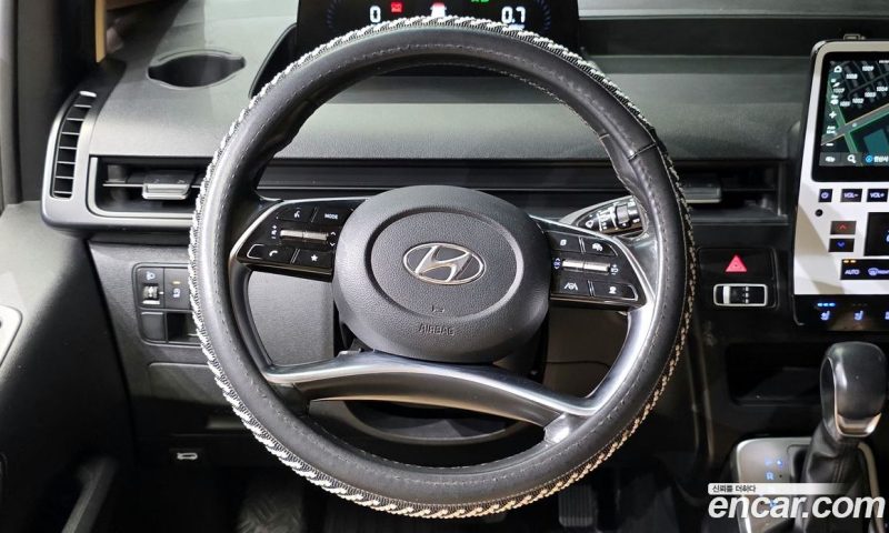 Hyundai Staria Cargo 5-Seater