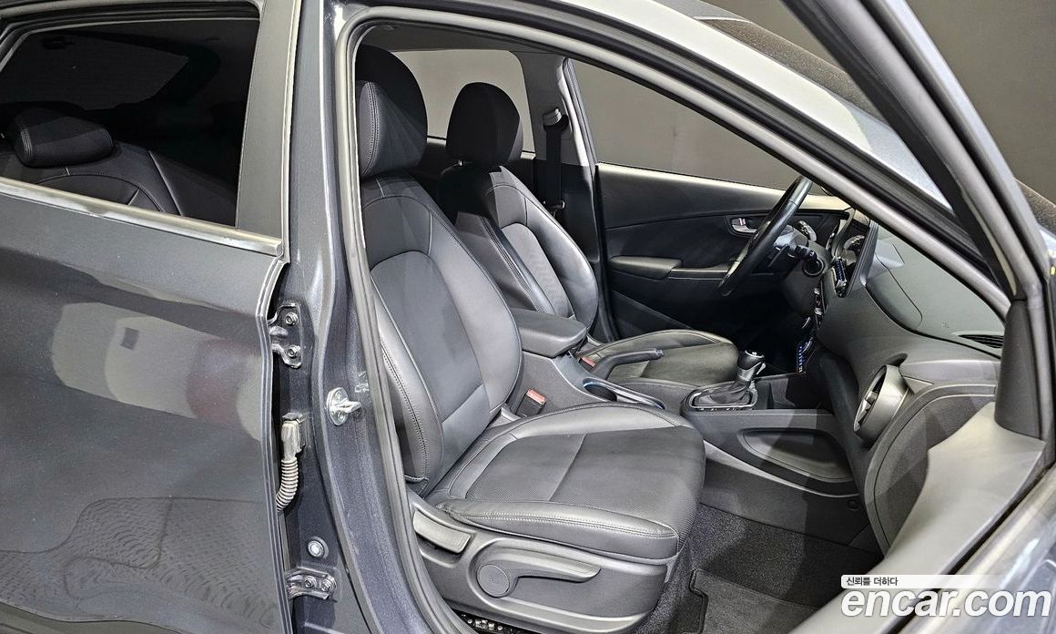 Hyundai Kona Gasoline 2.0 2WD