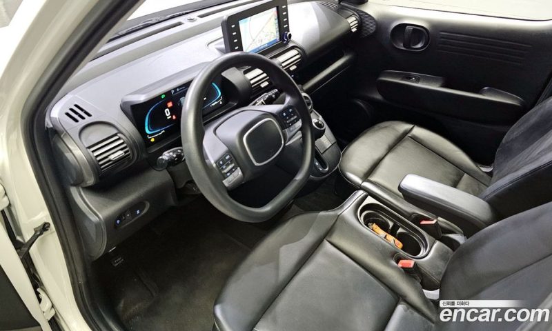 Hyundai Casper Van