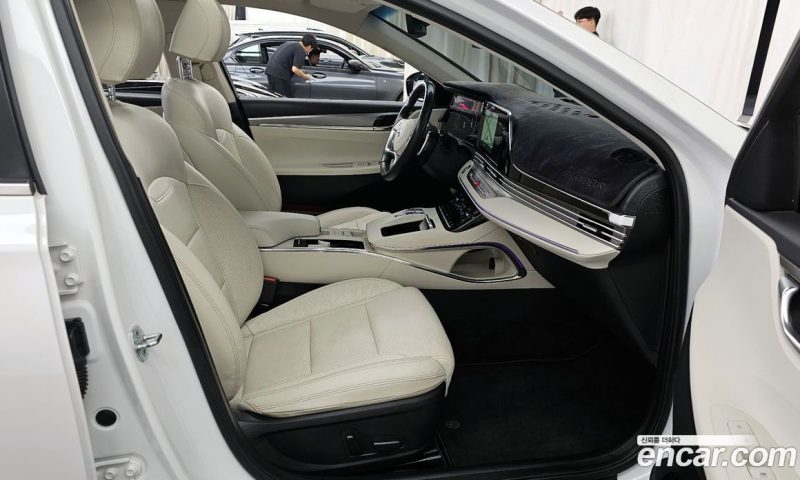 Hyundai Grandeur 2.5
