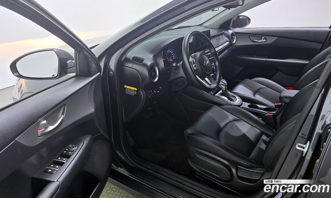Kia K3 Standard
