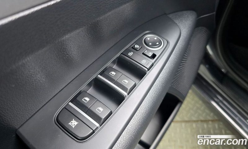 Kia K3 Standard