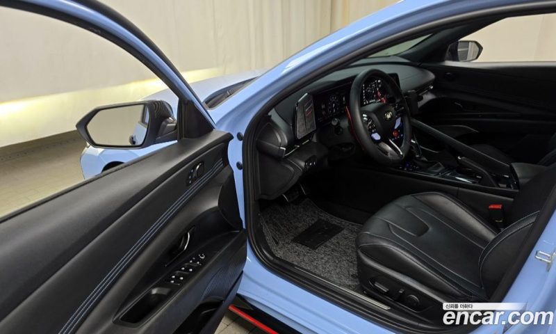 Hyundai Avante 2.0 N