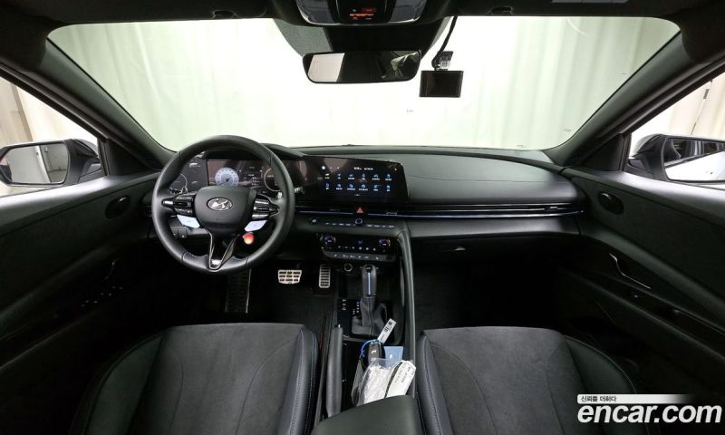Hyundai Avante 2.0 N