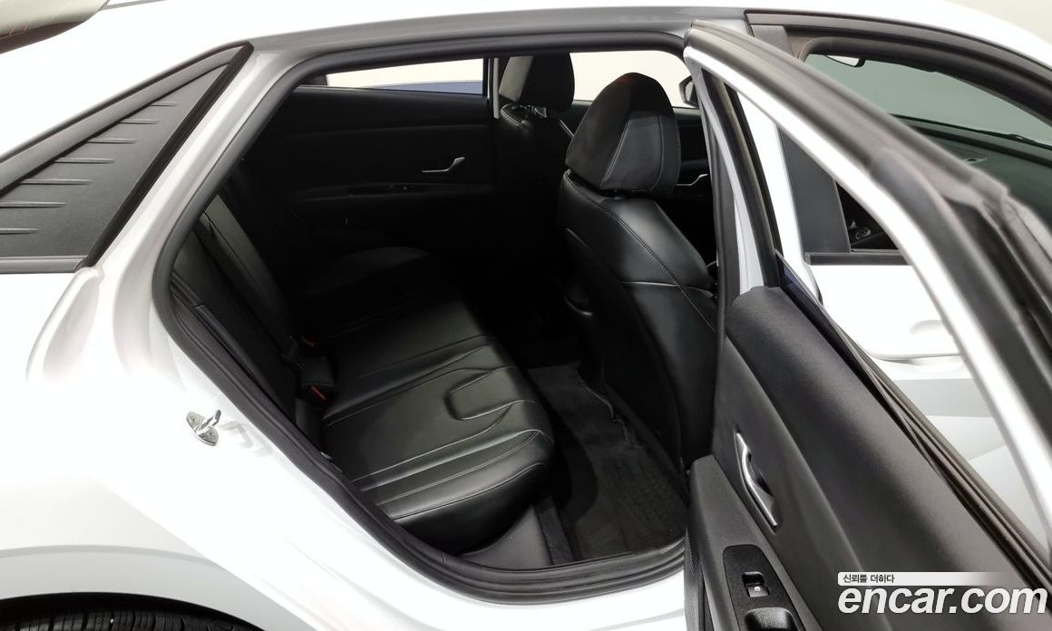 Hyundai Avante 1.6