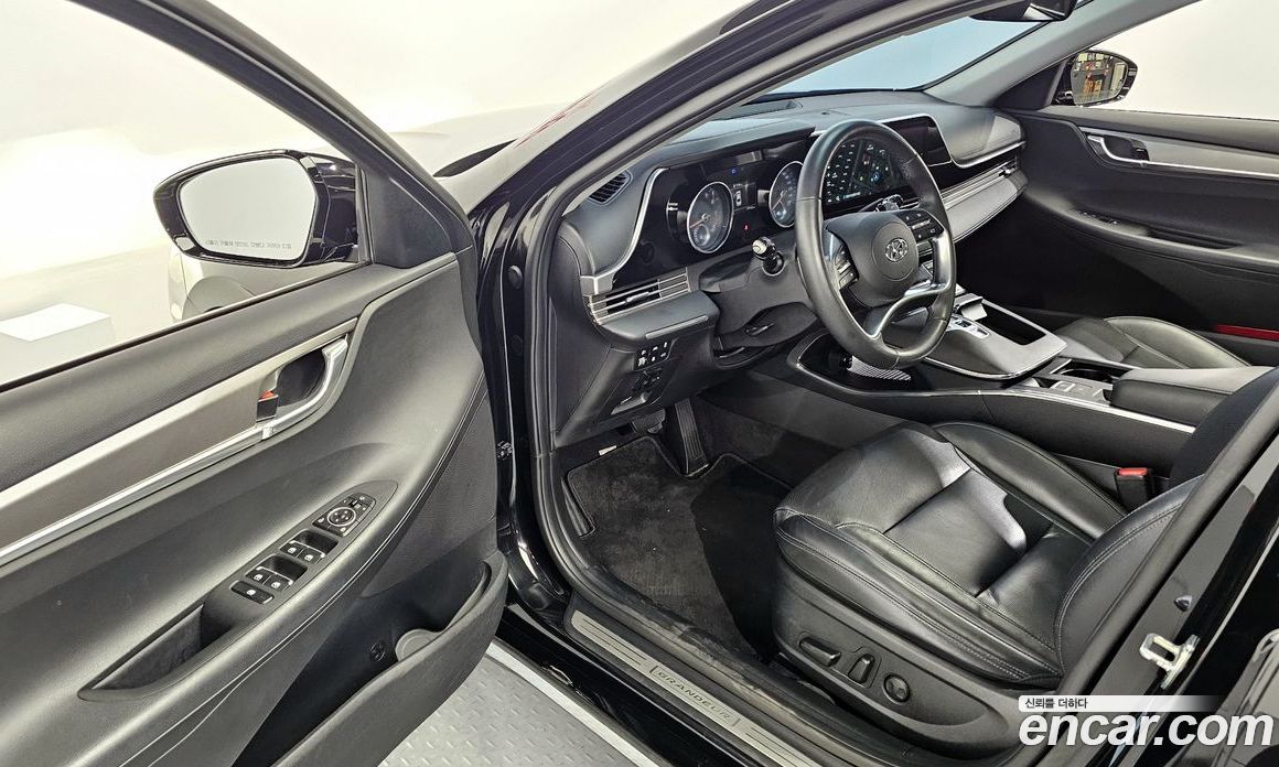Hyundai Grandeur 2.5