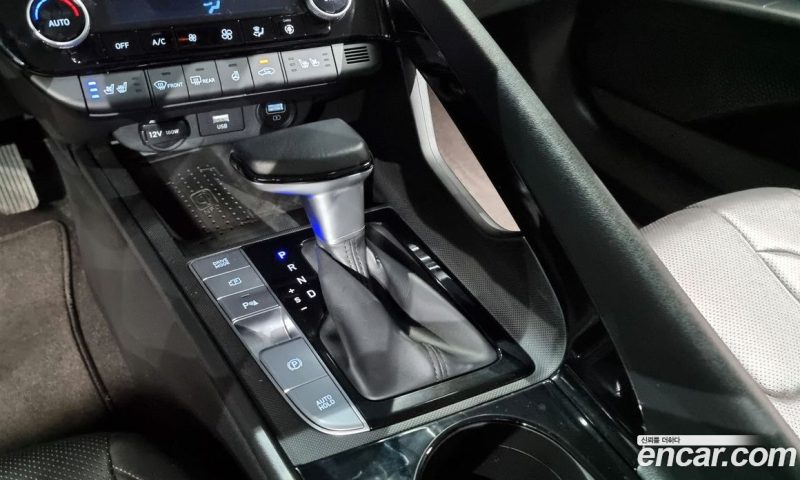 Hyundai Avante 1.6