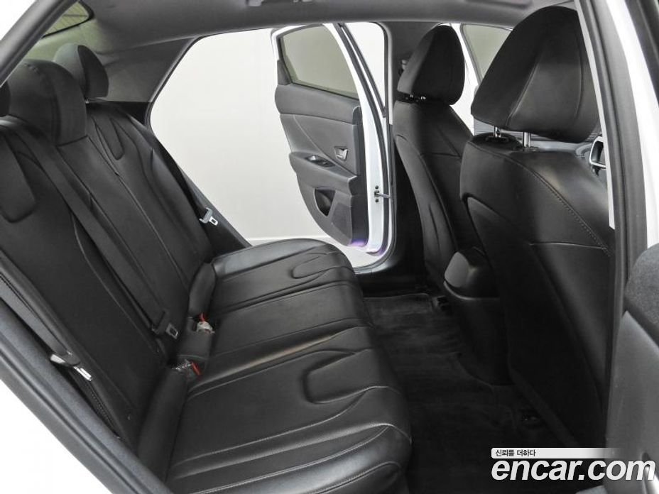 Hyundai Avante 1.6