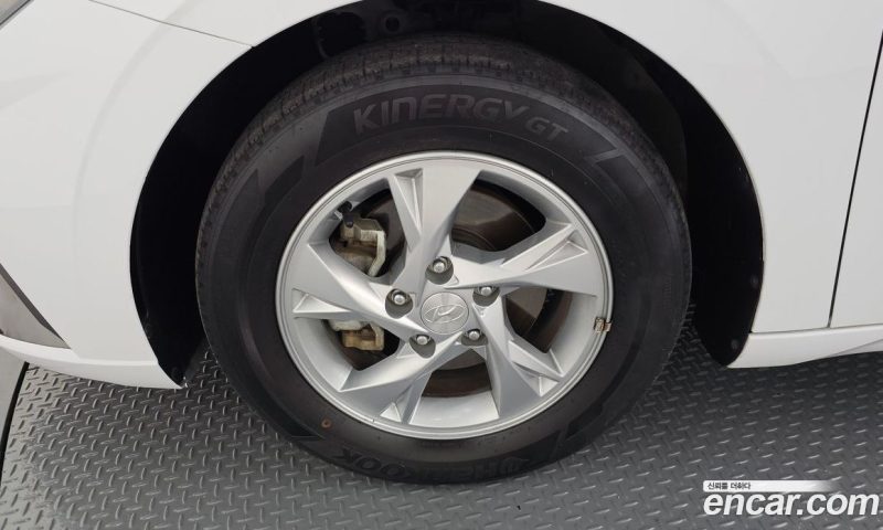 Hyundai Avante 1.6