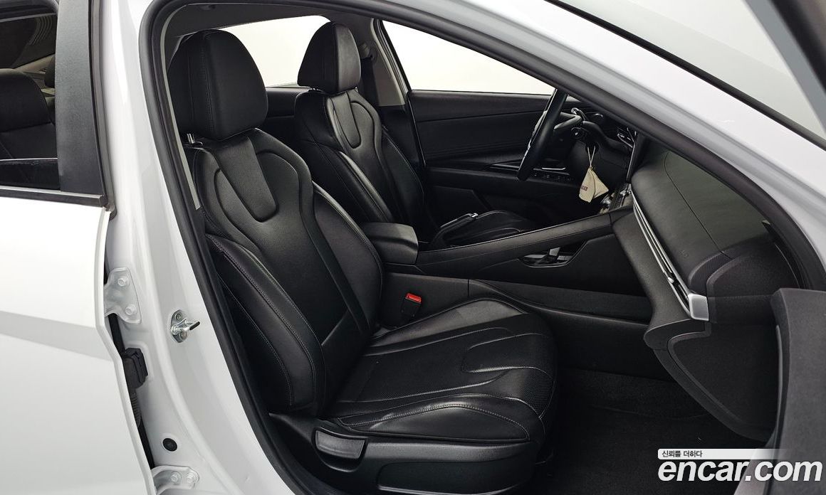 Hyundai Avante 1.6