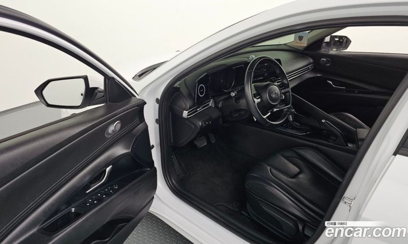 Hyundai Avante 1.6