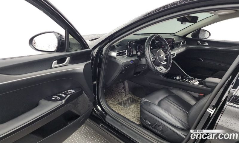Kia K5 2.0