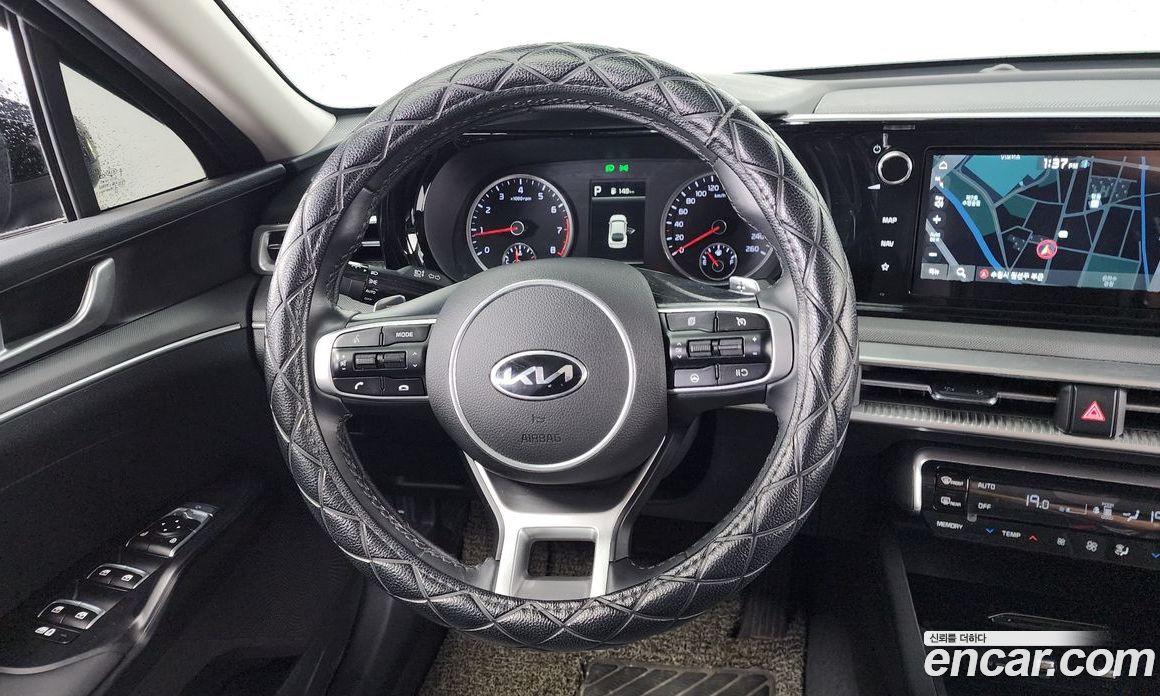 Kia K5 2.0