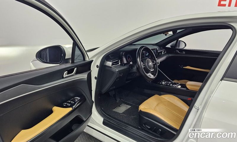 Kia K5 2.0