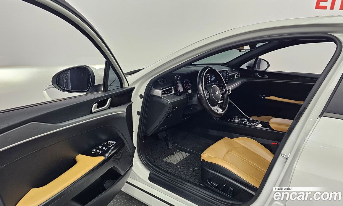 Kia K5 2.0