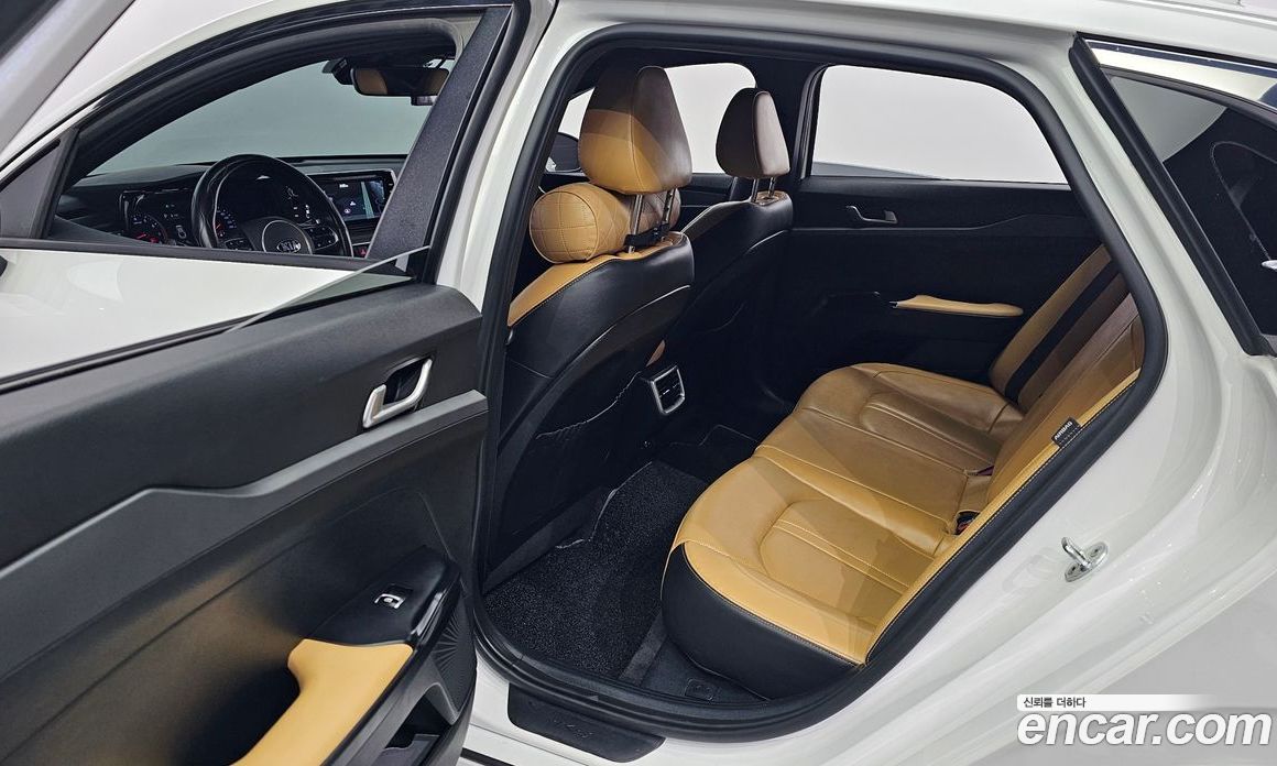 Kia K5 2.0