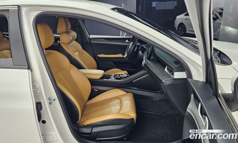 Kia K5 2.0