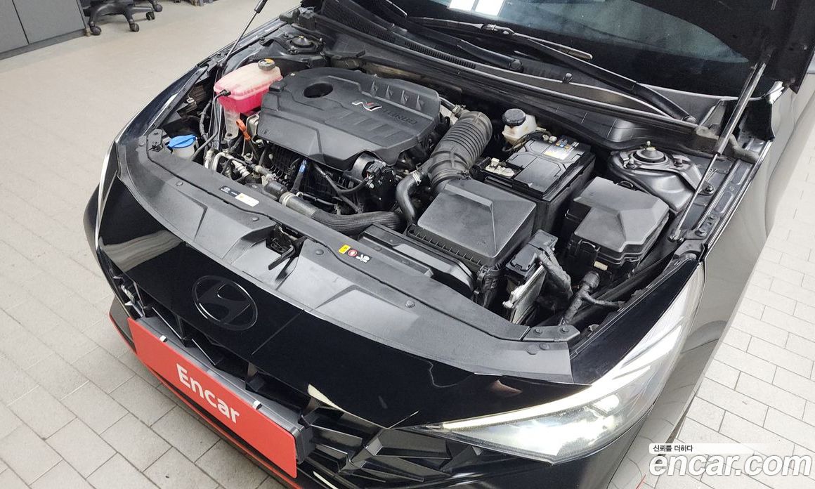 Hyundai Avante 2.0 N