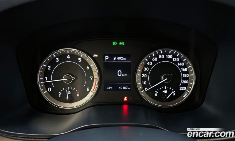 Hyundai Venue 1.6 Modern