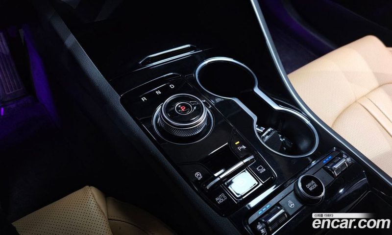 Kia K5 2.0