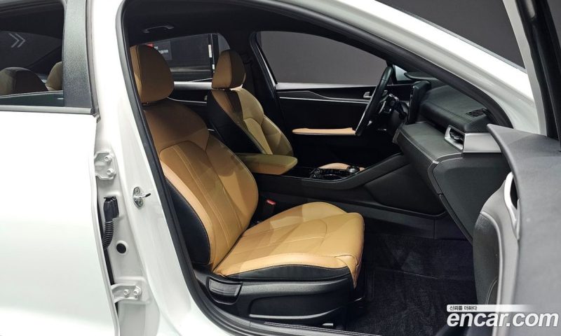 Kia K5 2.0