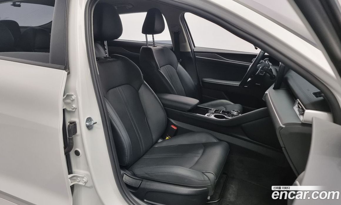 Kia K5 2.0