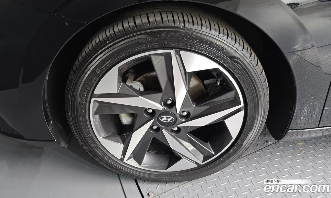 Hyundai Avante 1.6