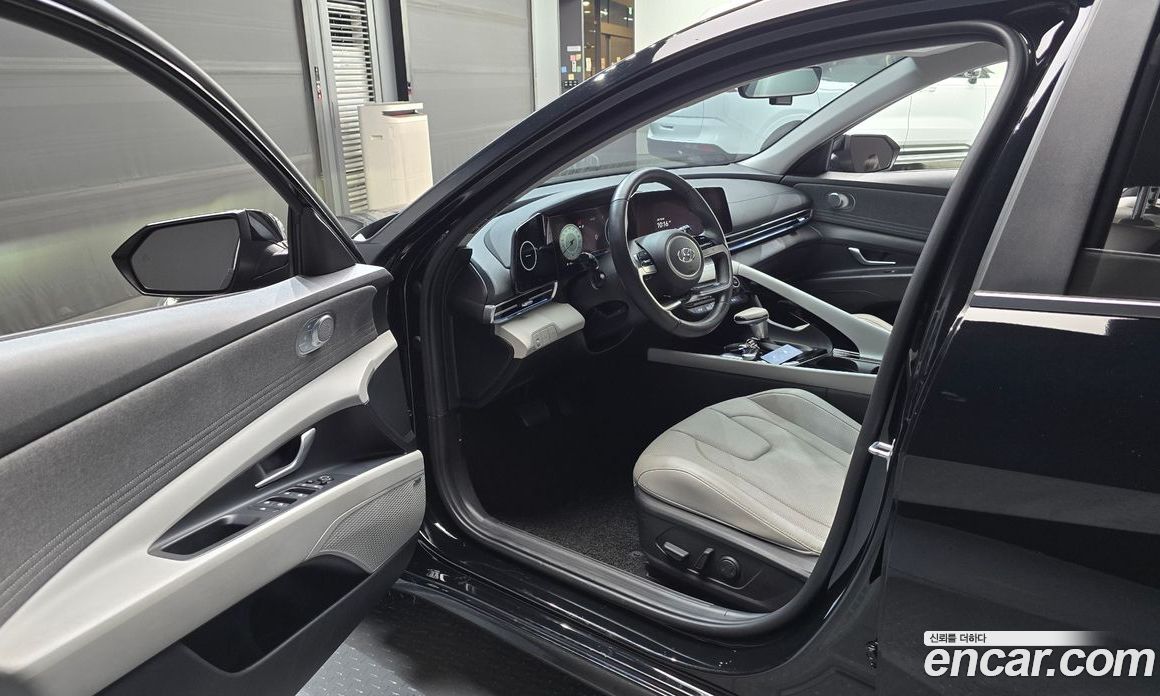 Hyundai Avante 1.6