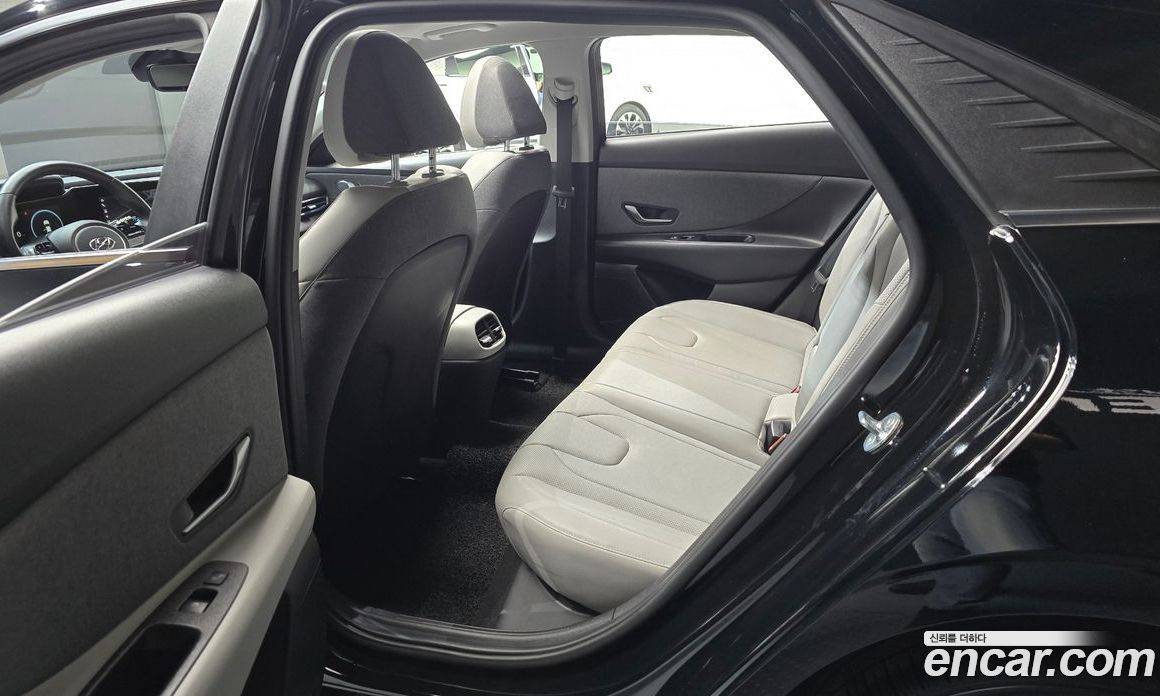 Hyundai Avante 1.6