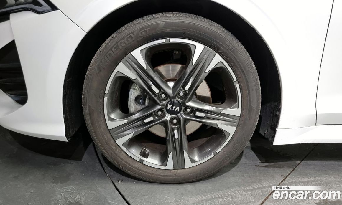 Kia K5 2.0
