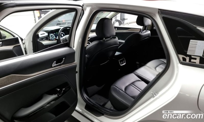 Kia K5 2.0
