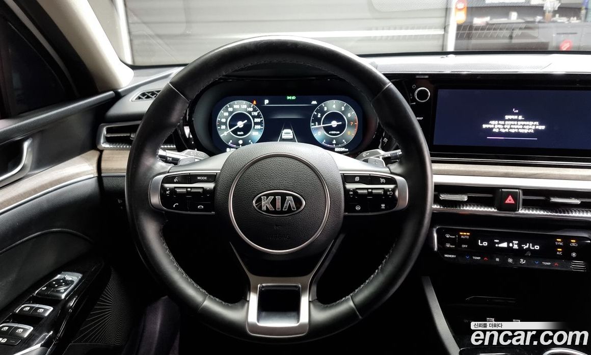 Kia K5 2.0
