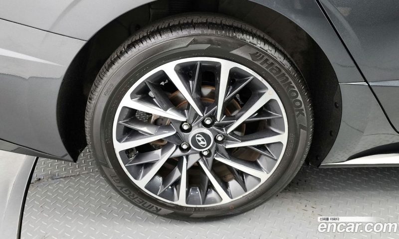 Hyundai Sonata 2.0