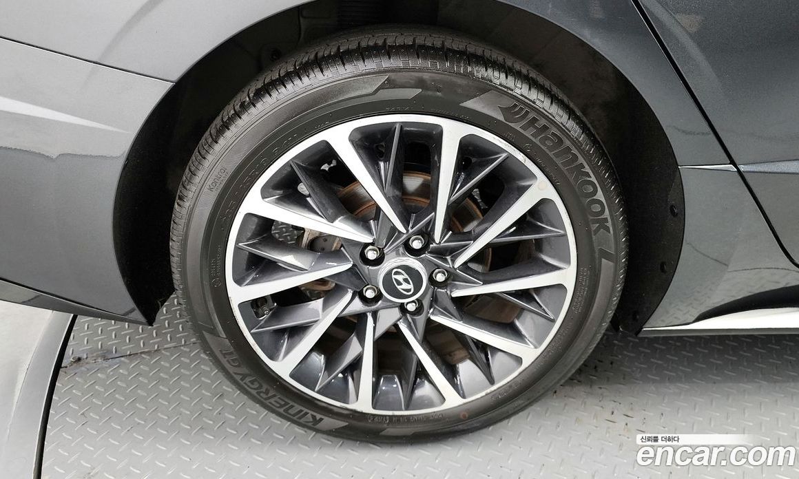 Hyundai Sonata 2.0