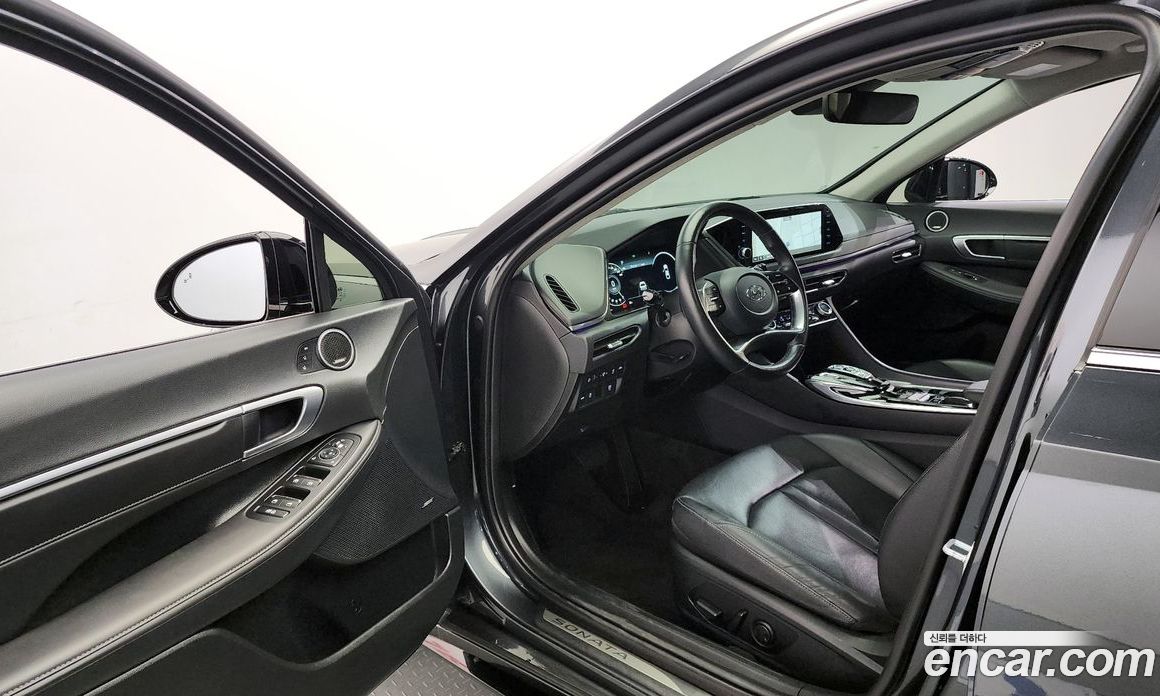 Hyundai Sonata 2.0