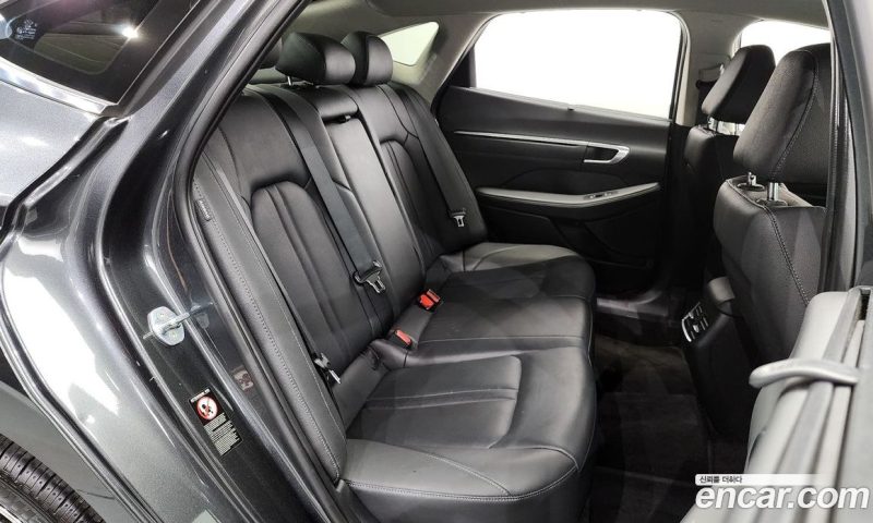 Hyundai Sonata 2.0