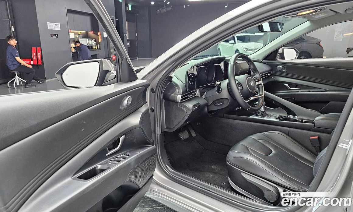 Hyundai Avante 1.6