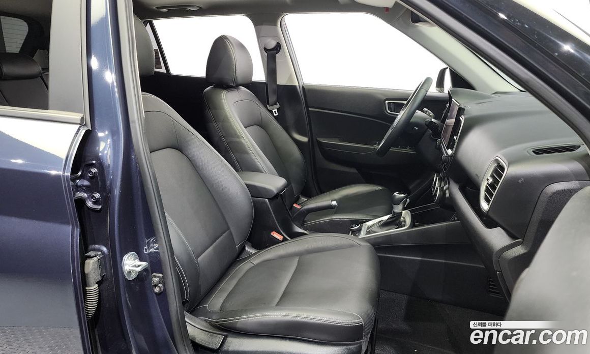 Hyundai Venue 1.6 Modern Plus