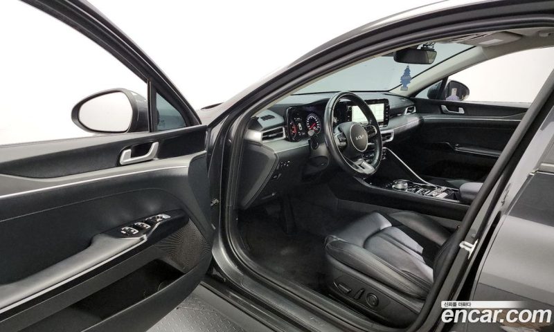 Kia K5 2.0