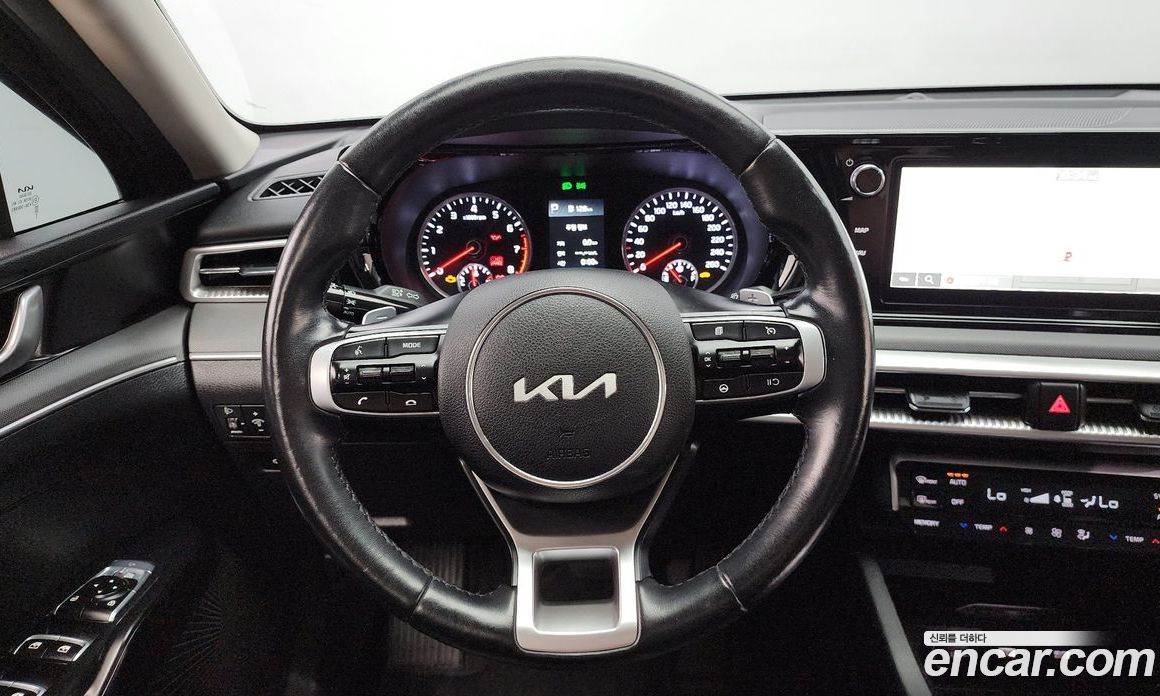Kia K5 2.0