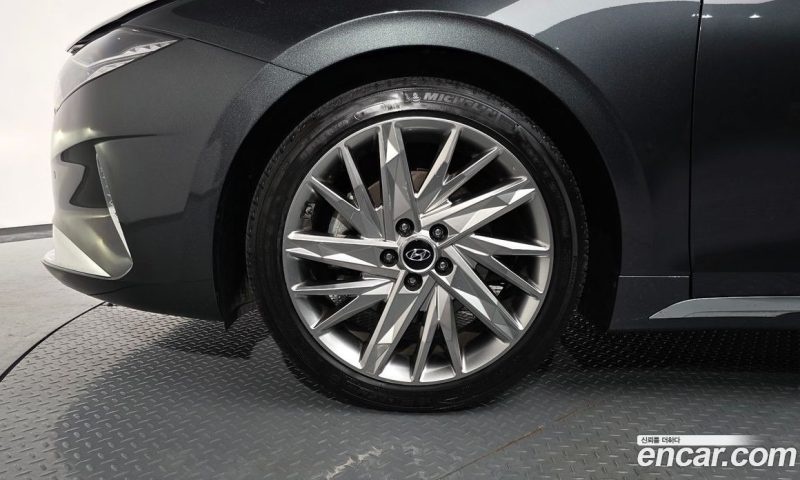 Hyundai Grandeur 2.5